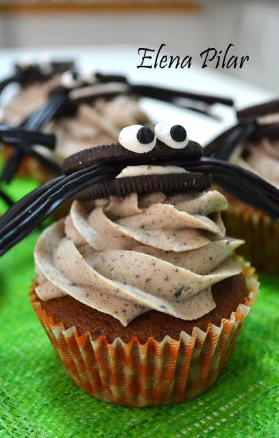 Cupcakes-Araña para Halloween (o Cupcakes de Oreo para cualquier día del año)