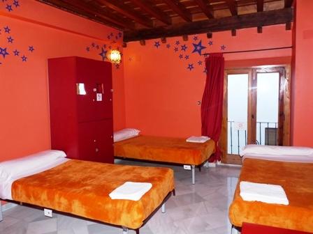 55874- White Nest Hostel - Granada