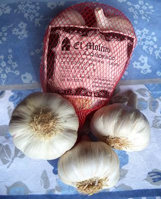 Bacalao Frito con Tomate