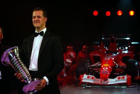 YA PUEDES DESCARGAR LA TEMPORADA 2004 DE F1