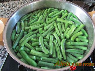 SALTEADO DE JUDÍAS VERDES Y BACON