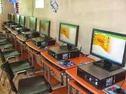 Robaron 12 computadoras Liceo de Mella.