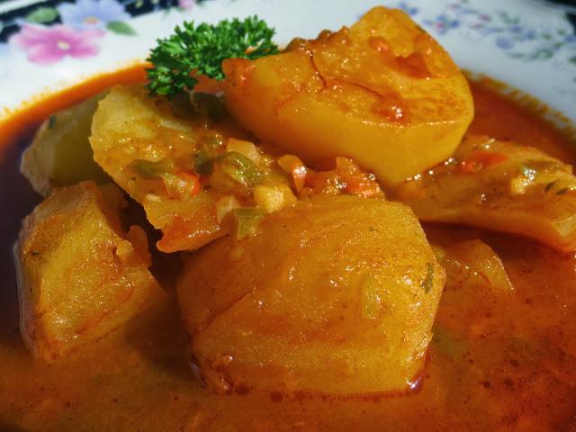 Patatas guisadas en olla GM