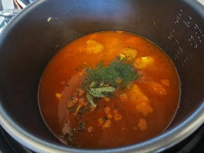 Patatas guisadas en olla GM