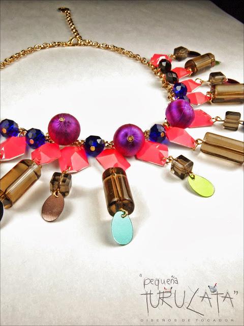 CON UN CIERTO TOQUE KITSCHSer o no ser kitsch...he aquí l...