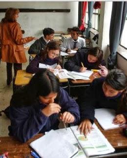 MAESTROS EXPLOTADOS POR MALOS EMPRESARIOS DE LA EDUCACION SE QUEJAN…