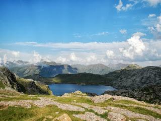 Ruta al Ibón de Estanés desde Guarrinza