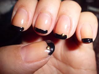 Una Dorada y Dos francesas en negro diferentes.