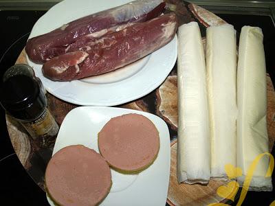 Solomillos con foie en hojaldre