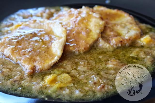 FILETES DE LOMO EN SALSA DE NARANJA