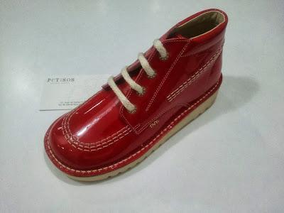 BOTAS PARA NIÑOS. CUÁLES OS GUSTAN MÁS? BOTAS PARA NIÑOS. CUÁLES OS GUSTAN MÁS?