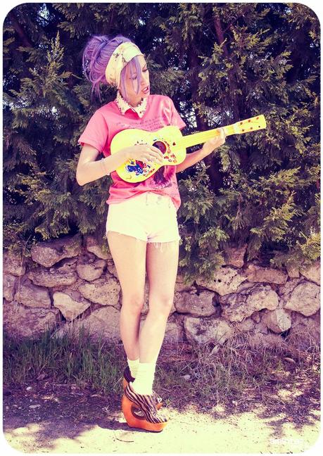 This song is for you! guitar_amintaonline_wig-1