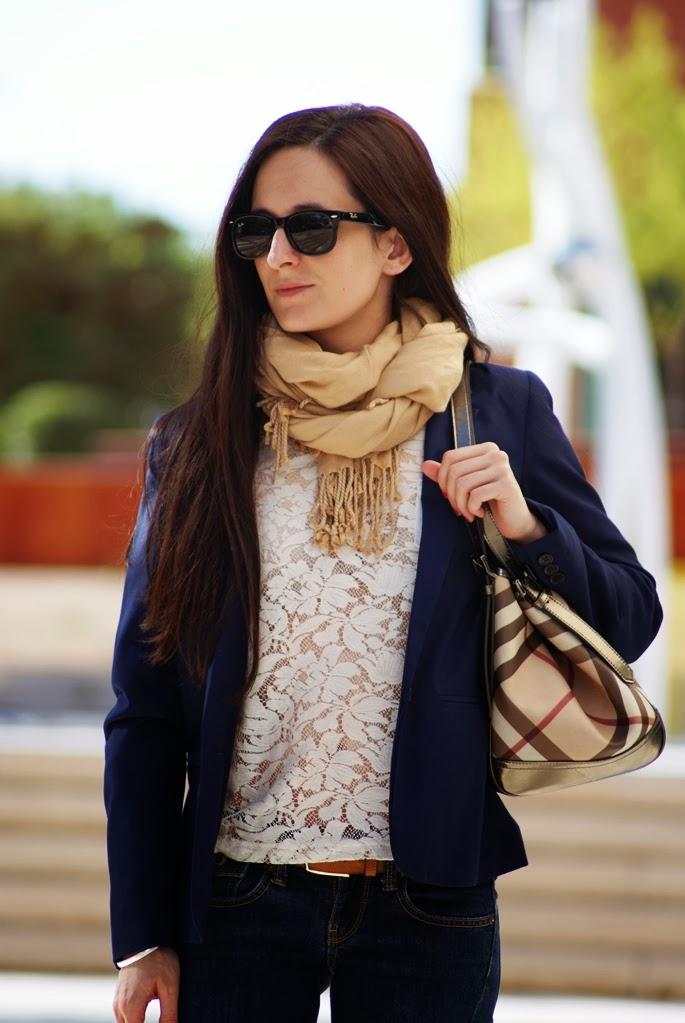 CASUAL IN NAVY:Shirt/camiseta: Pull&Bear, Blazer/Amer...