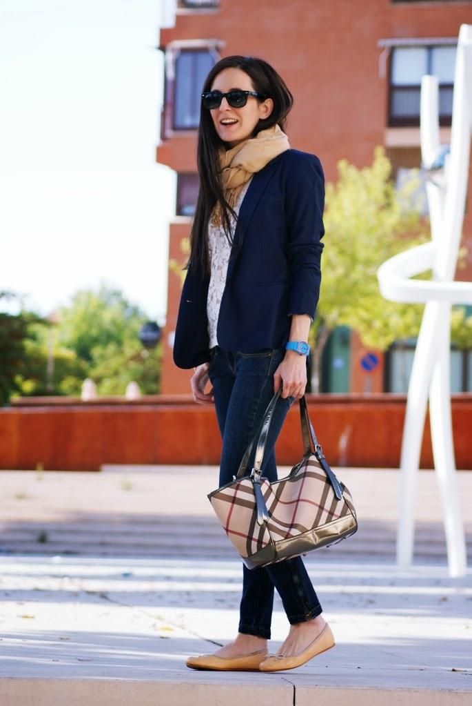 CASUAL IN NAVY:Shirt/camiseta: Pull&Bear, Blazer/Amer...