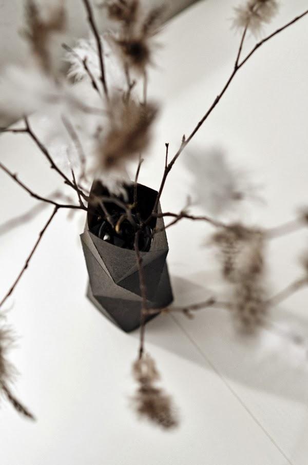 DIY Cómo hacer un jarrón geométrico con cartiluna