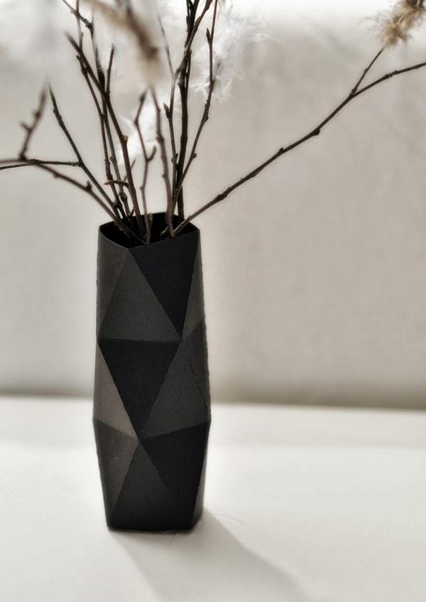 DIY Cómo hacer un jarrón geométrico con cartiluna