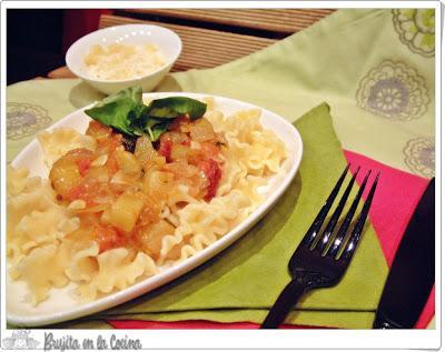 Mafalda con calabacin y tomate Mafalda con calabacin y tomate