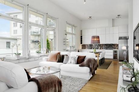 interiores techos altos grandes ventanales espacios diáfanos cocina comedor salon decoración nórdica en blanco decoración nórdica decoración dormitorios nórdicos decoración de salones cocinas blancas modernas blog decoración diseño nórdico áticos nórdicos escandinavos 