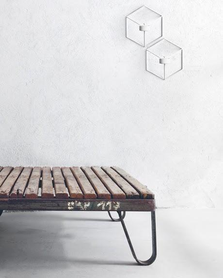 POV CANDELABRO / POV CANDLE HOLDER