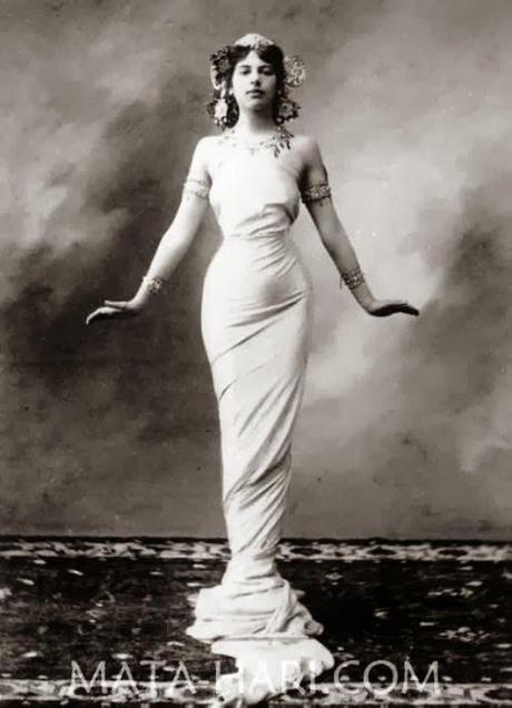 Margaretha Geertruida Zelle - Mata Hari