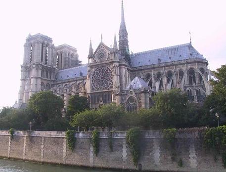 paris-NotreDame1-W