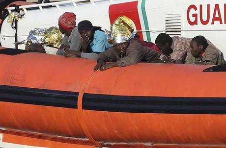 Lampedusa, emigrantes