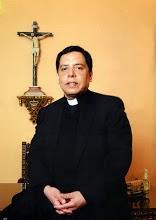 La Hermandad del Señor de los Milagros en el Perú: hermanos pero ante todo, católicos, dice Monseñor Pedro Hidalgo, su Director Espiritual