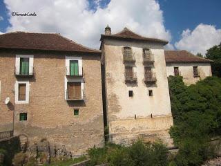 Vistas de Hecho, Pirineo aragonés, Polidas chamineras