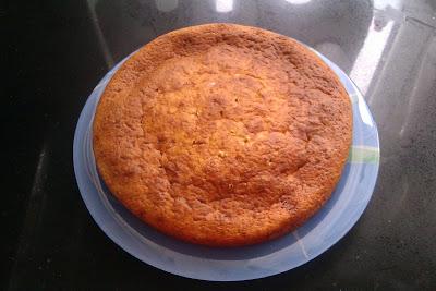 FINDE FRUGAL CON PASTEL DE CALABAZA PARA HALLOWEEN