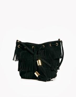 WE HAVE CHOSEN OUR BAGS