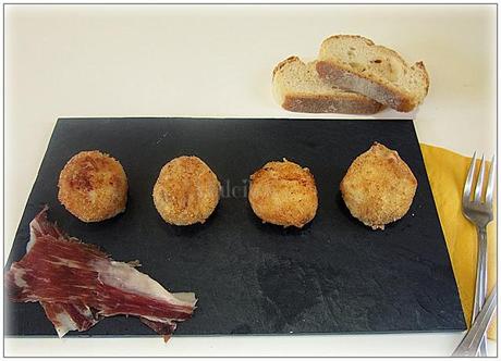 BOLITAS DE PATATA Y JAMÓN IBÉRICO