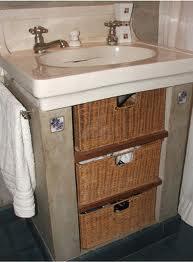 Usar cestos en el baño