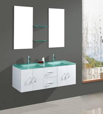 Dos lavabos en el baño