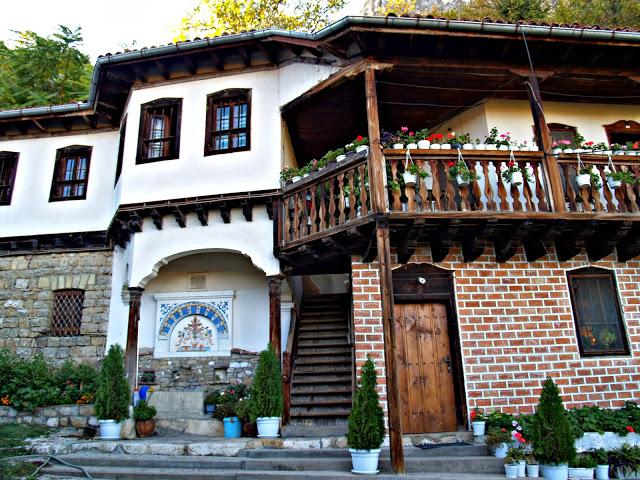 Monasterios de Bachkovo y Preobrazhenski