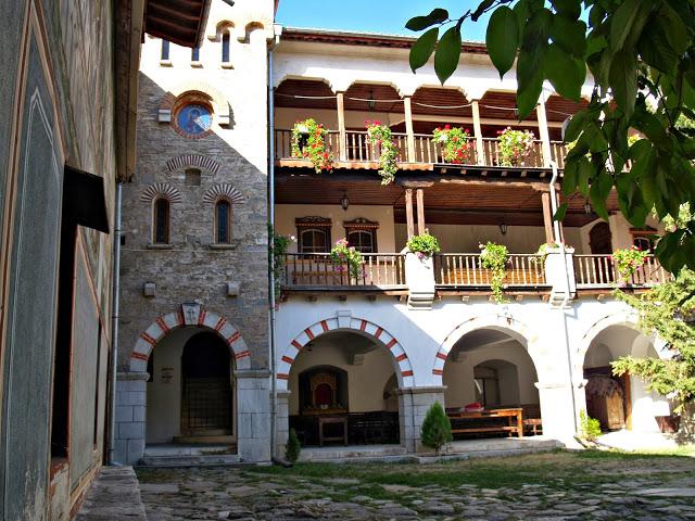 Monasterios de Bachkovo y Preobrazhenski