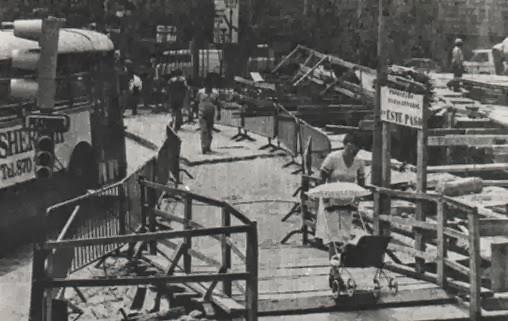 Barcelona - Metro Lesseps - A tiro Limpio (1963)...20-10-2013...