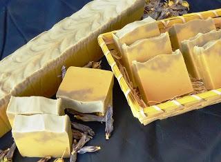 Jabón de Manteca de karité y Lilas