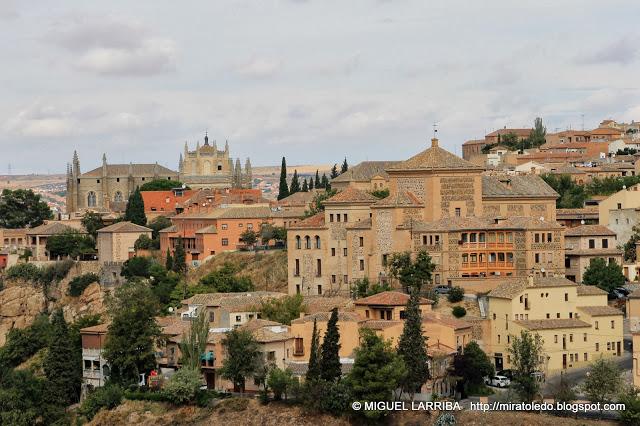 Ciudad levantada en el aire