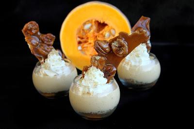 Tarta de queso y calabaza con praline de pecanas