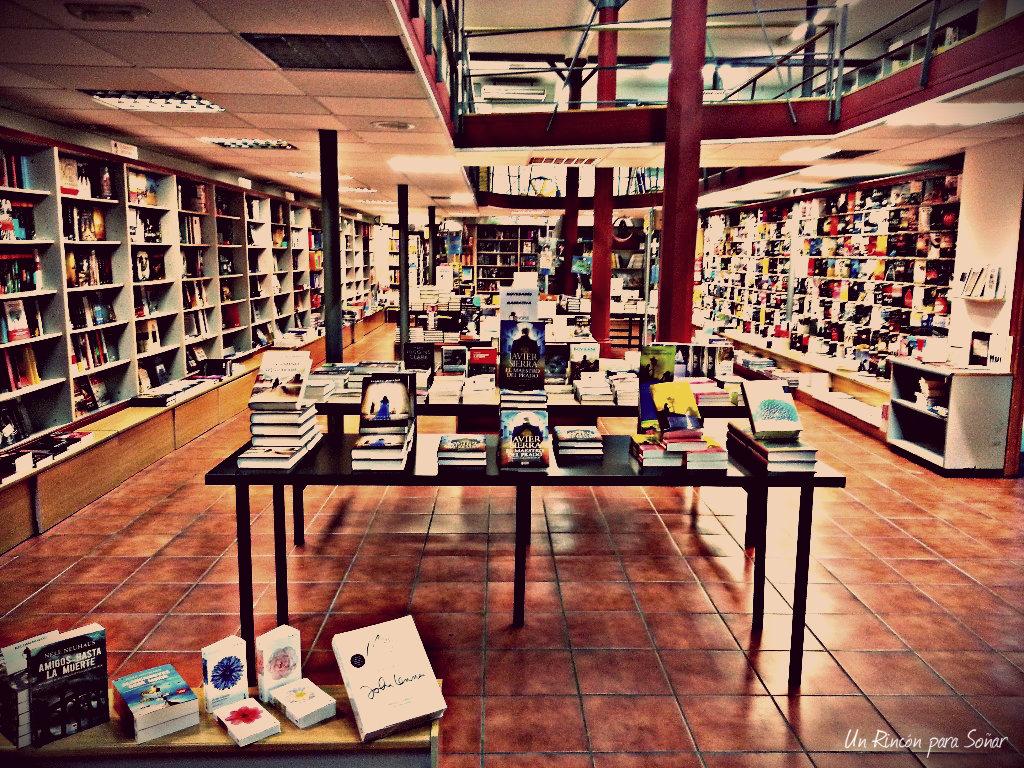 Día 5: Librería donde compras tus libros- Desafío Álbum de fotos literario