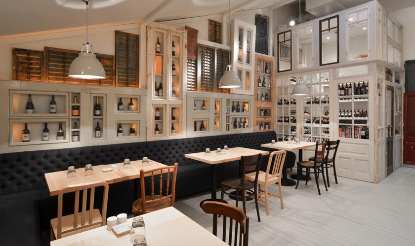 Bon, una llamada a tu puerta en pleno centro de Bucarest