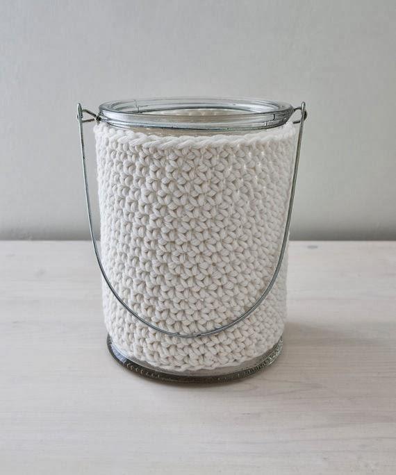 LATAS Y PORTAVELAS EN PUNTO