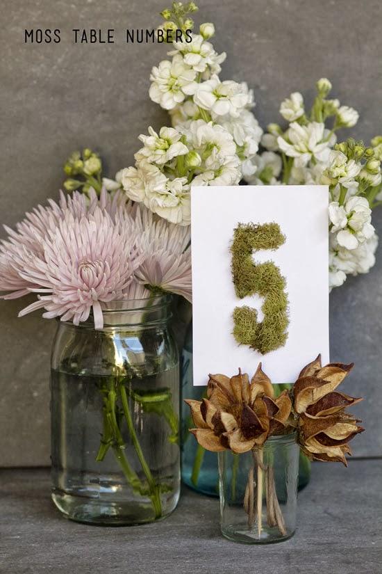 DIY....NUMEROS DE MESA CON MUSGO PARA UNA BODA