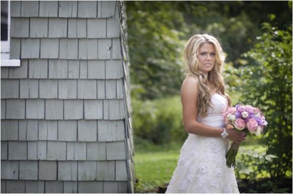 pink and purple rose bouquet, pretty bridal portraits, pink and purple romantic rustic wedding, Sunny Studios
