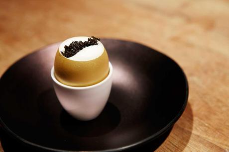 huevo de oro black ilovepitita HAMBURGUESAS DELUXE