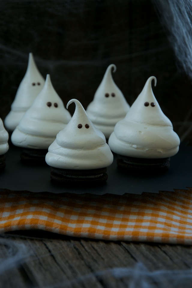 Especial Halloween: fantasmitas de merengue y Oreo