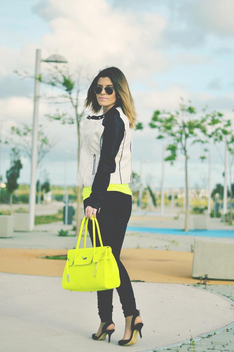 B,W & NEON DETAILS