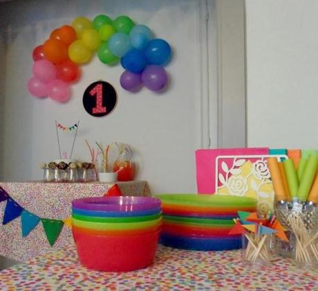 UNA FIESTA DE CUMPLEAÑOS ARCO IRIS