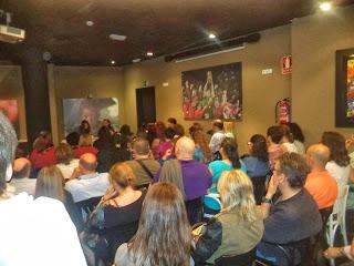 Presentación en Valencia REGÁLAME PARÍS. Crónica y fotos.