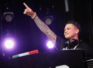 Pauly D tiene una hija!!